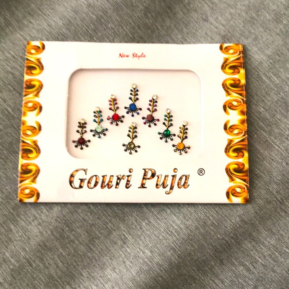 NWOT Bindi-face stickers